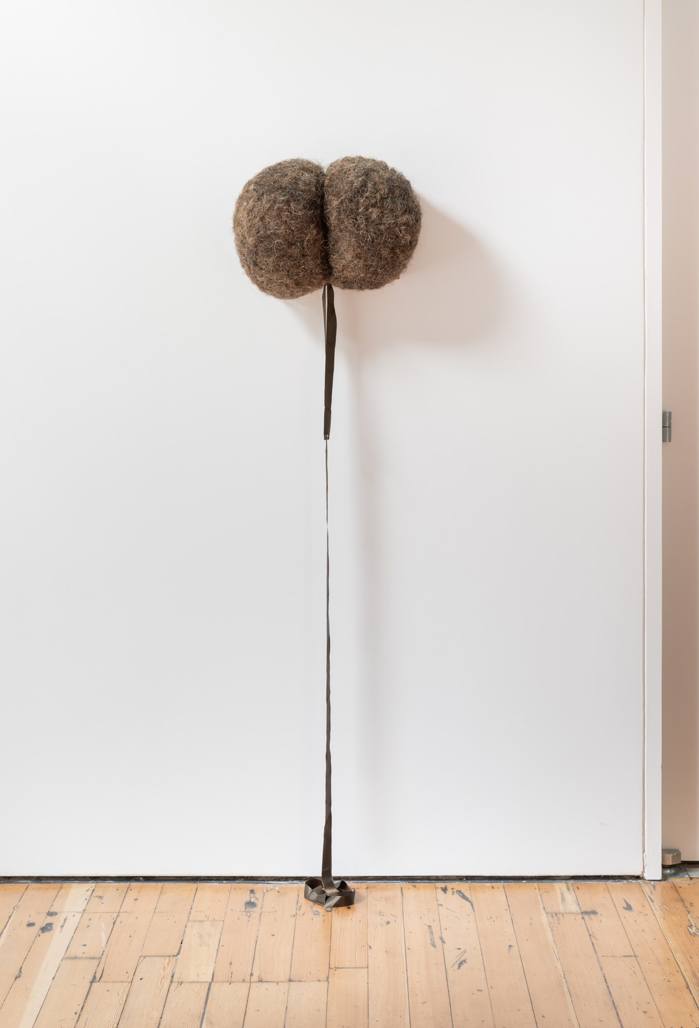 Mona Kowalska, Untitled, 2021, horsehair, wood, cotton, 84 x 18 x 10 inches